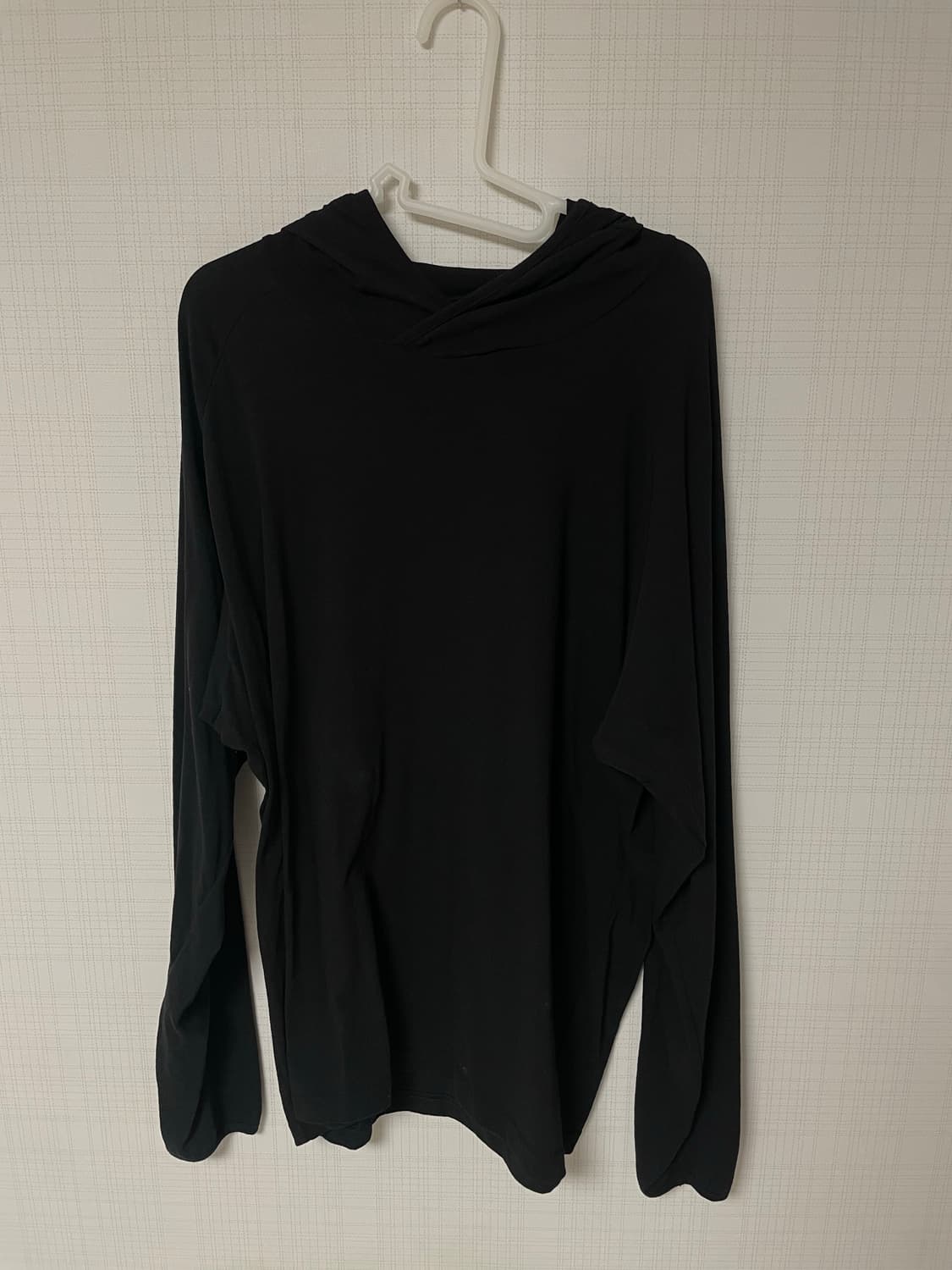 해칭룸 베이스 후디 블랙 상품이미지3