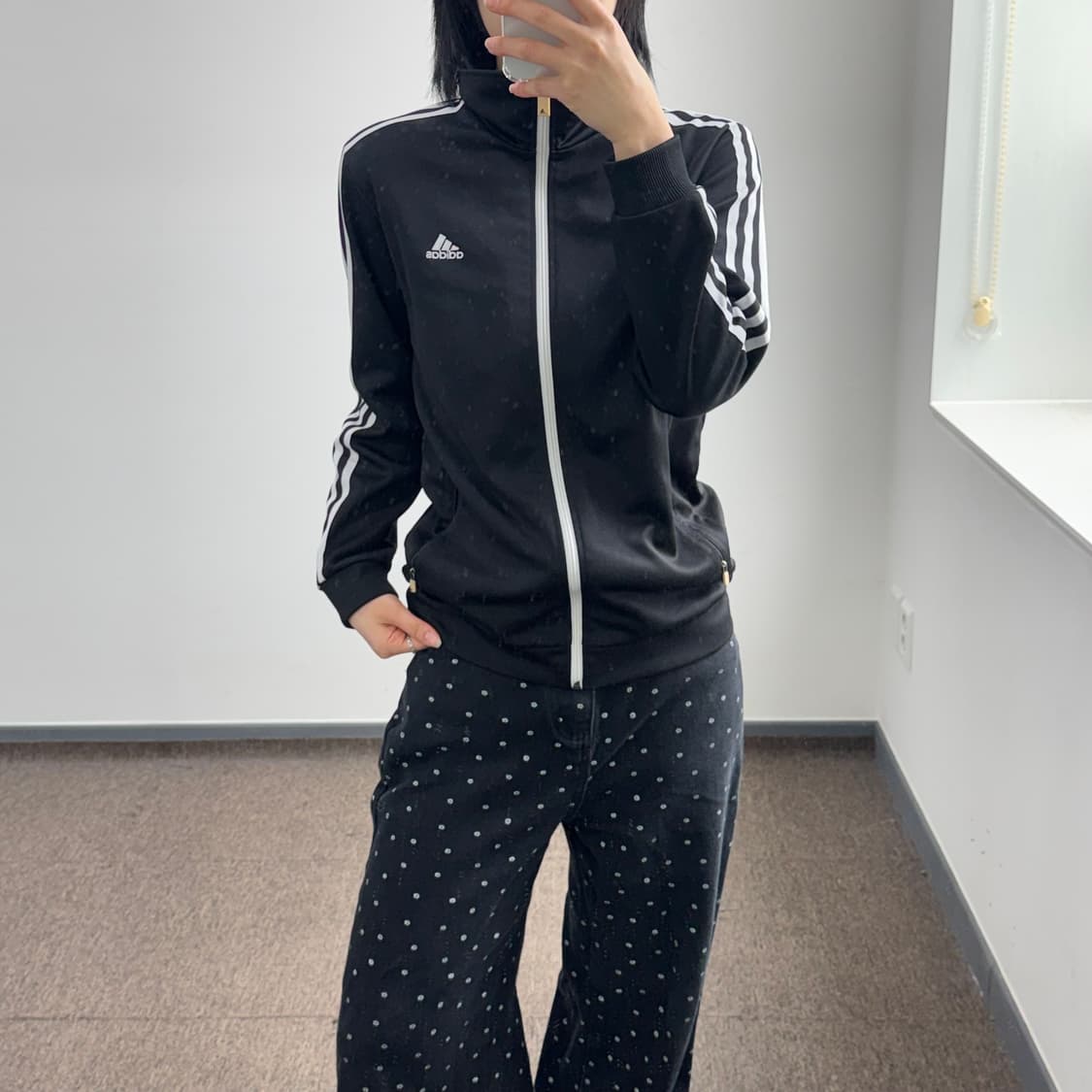 Adidas 아디다스 삼각로고 블랙 져지 상품이미지1