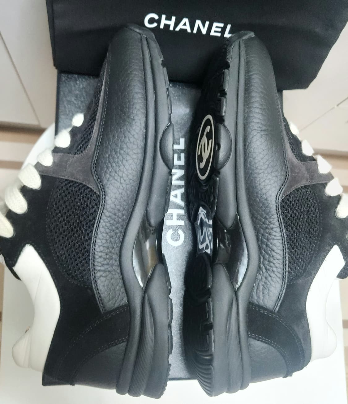[정품] 샤넬 스니커즈 운동화 CC로고 메쉬 테니스카프스킨40(남여공용) 상품이미지4