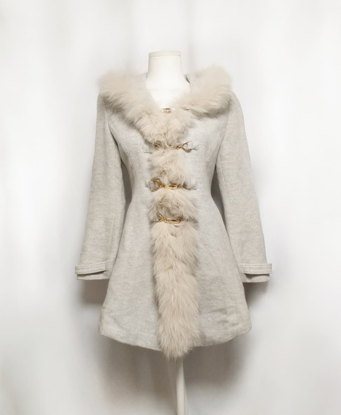 세실맥비 퍼코트 달천 대장 y2k자켓 로맨틱오네히메갸루 캐캐체핀터깔 로리 상품이미지1