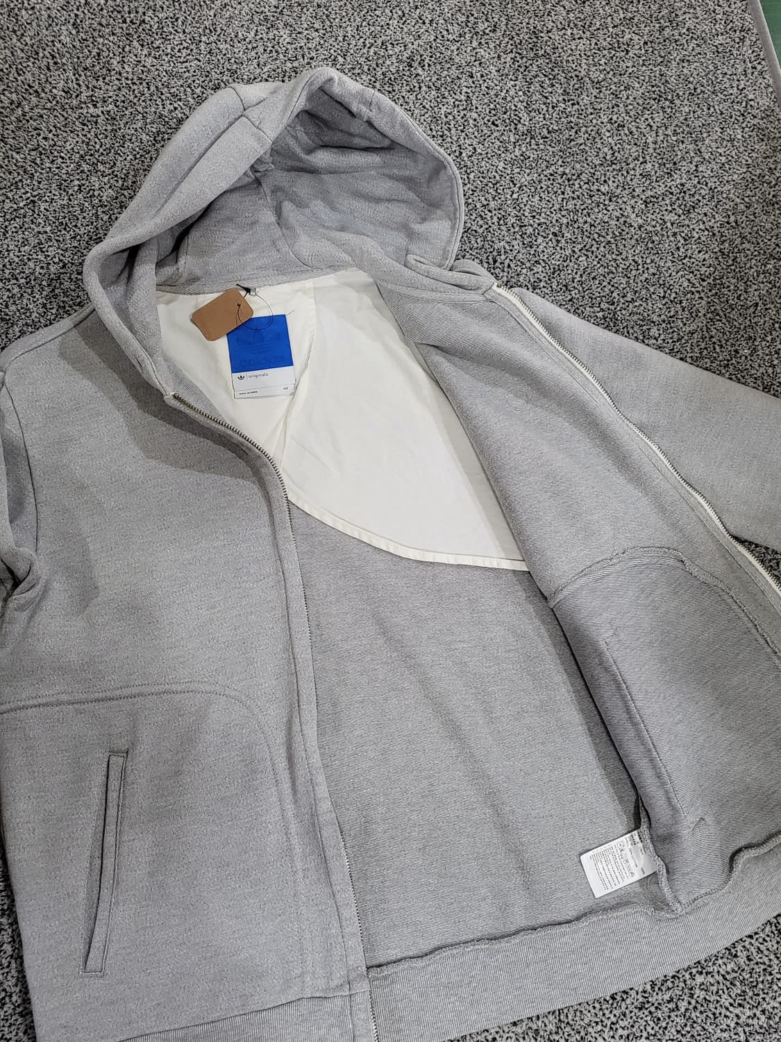 아디다스(Adidas) 후드 집업 상품이미지6