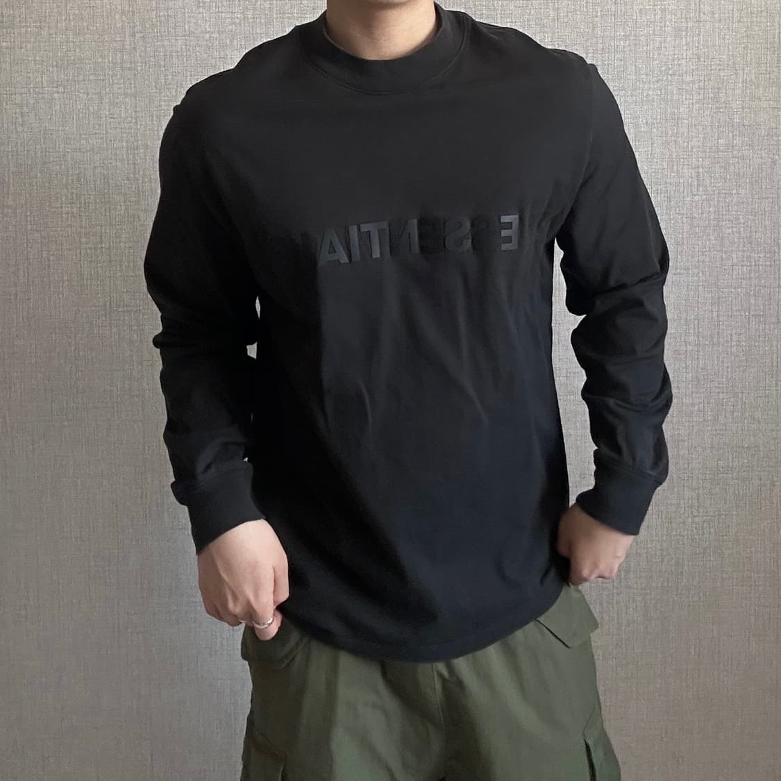 에센셜 피어 오브 갓 박시 롱슬리브 티셔츠 상품이미지1