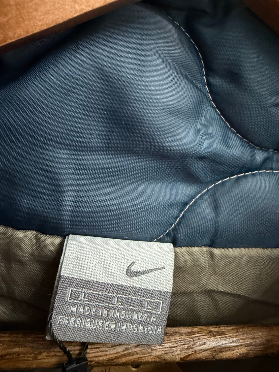 N6. 나이키 올드스쿨 퀄팅자켓 상품이미지2