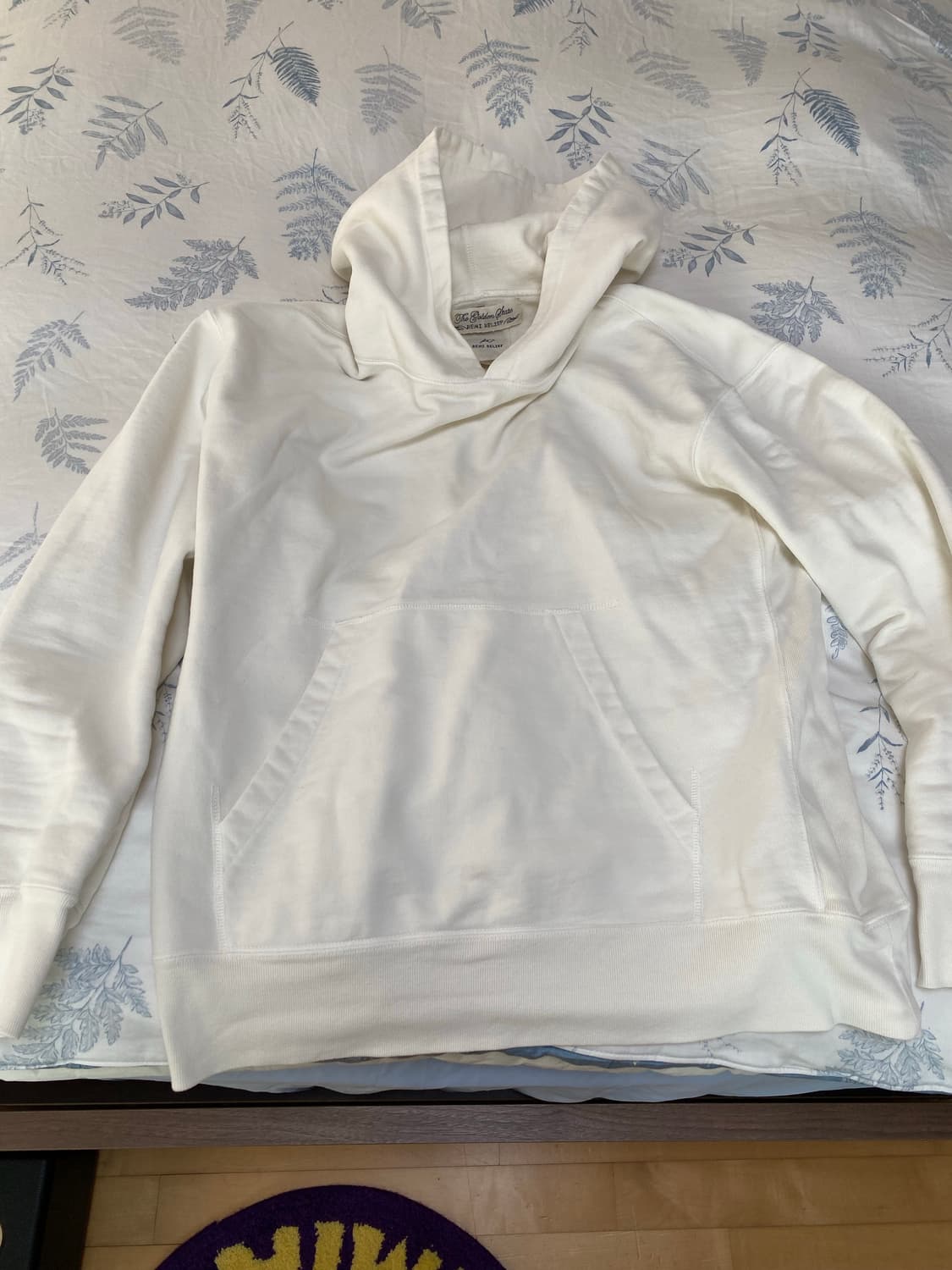 Remi relief 후드티팝니다 상품이미지1