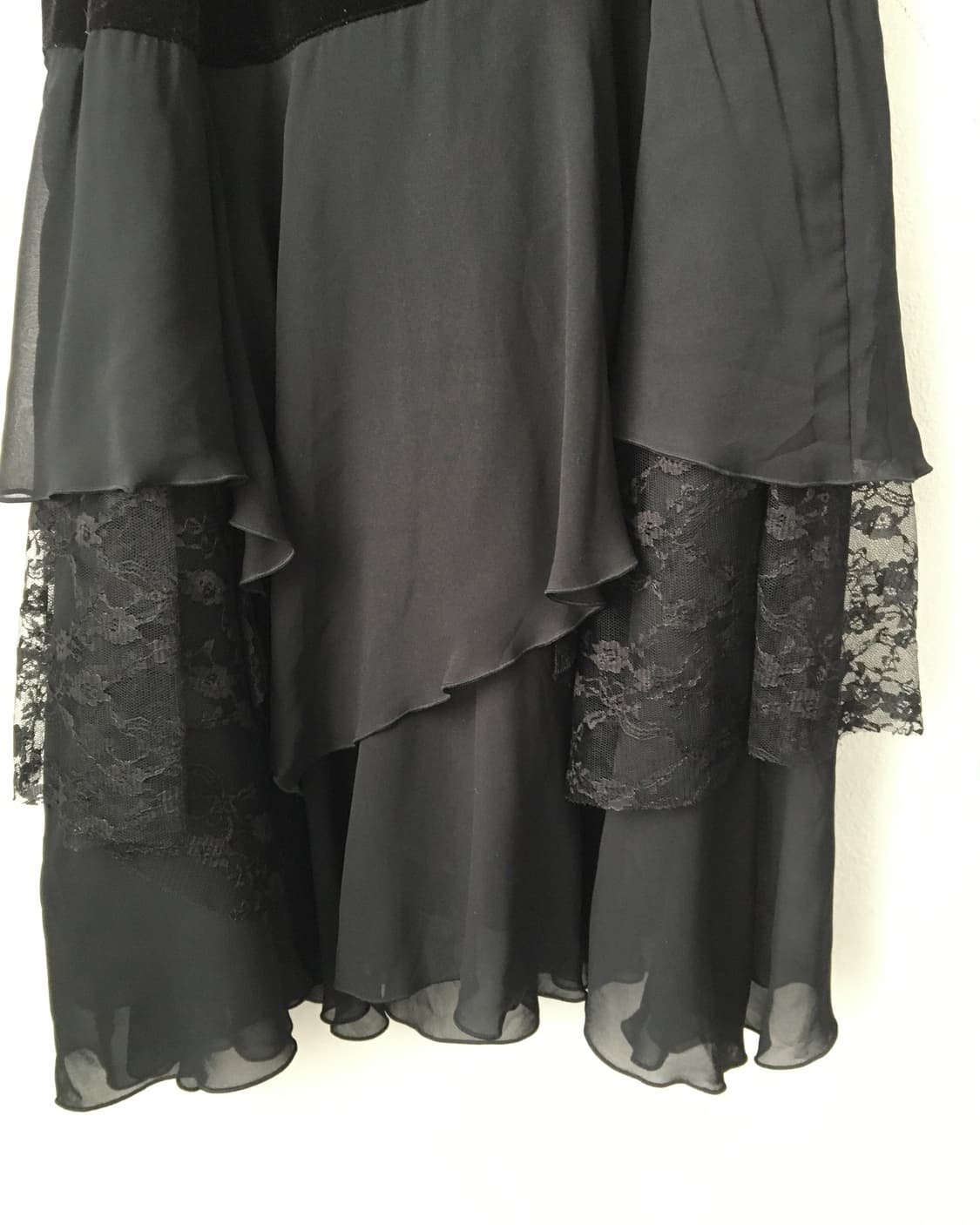 Ruffle lace point onepiece 상품이미지7