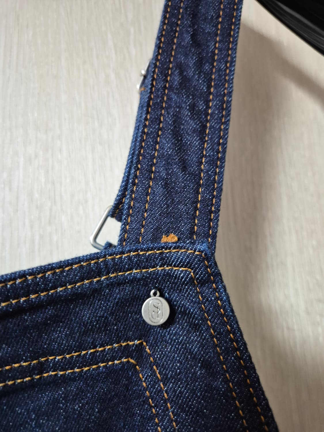 (새제품) 스무드무드 오버롤 크롭 데님 멜빵바지 상품이미지10