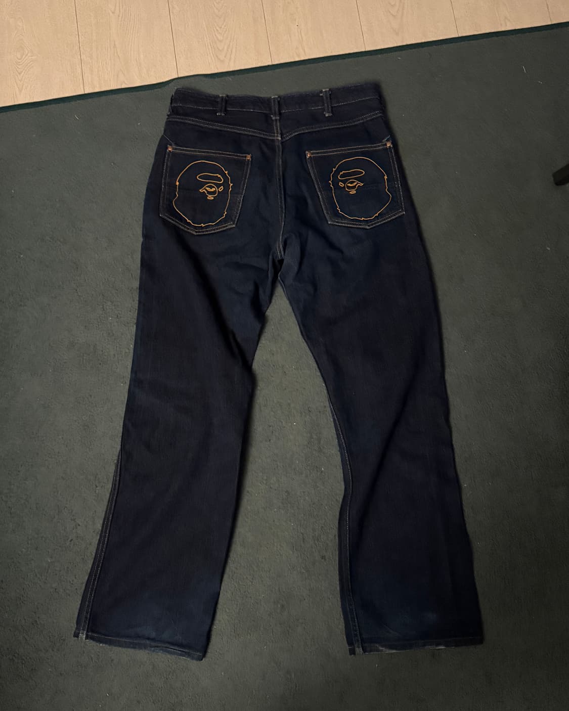 베이프 사루 데님 팬츠 상품이미지1