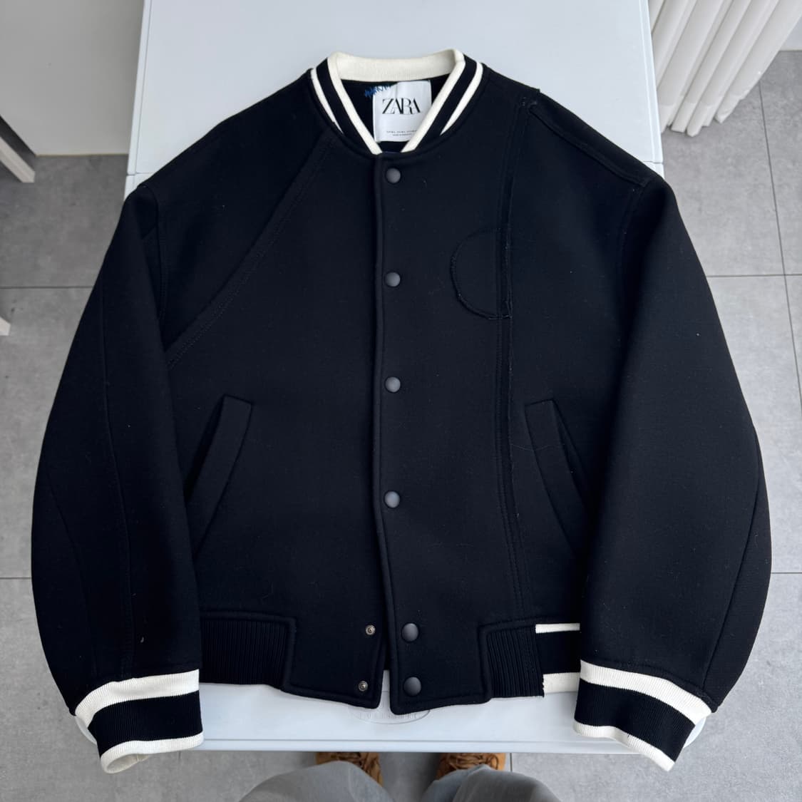자라 X 아더에러 봄버 자켓  상품이미지2