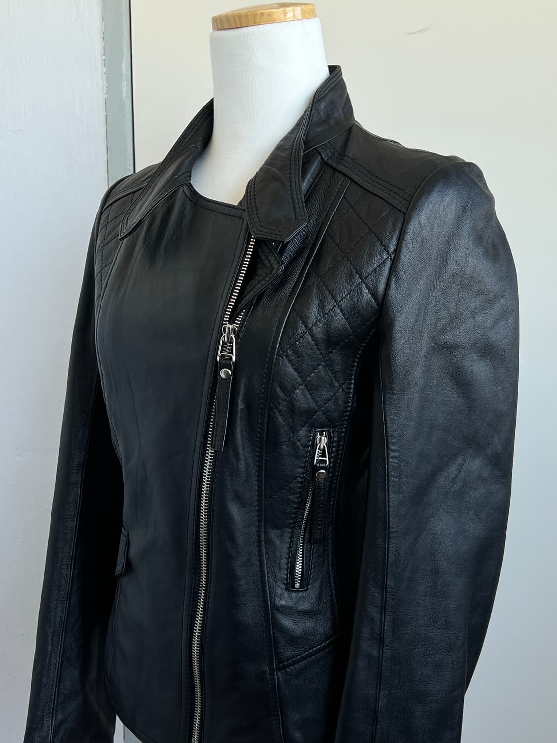 Detailed lamb leather jacket 상품이미지4