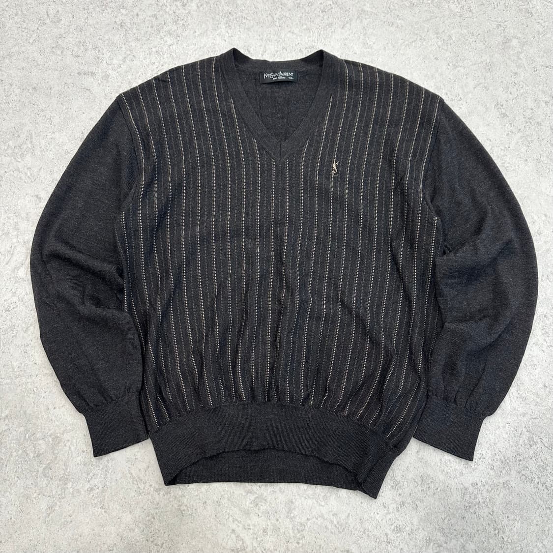 110 YSL 입생로랑 브이넥 니트 상품이미지3