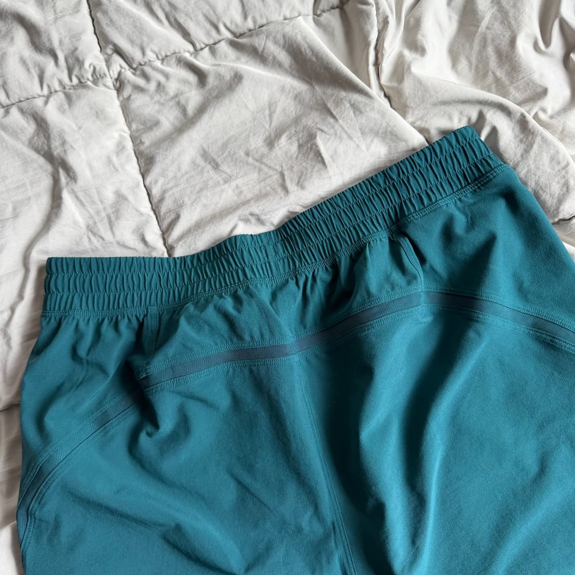 룰루레몬 페이스 브레이커 라이너리스 5인치 m 사이즈 판매합니다. 상품이미지2