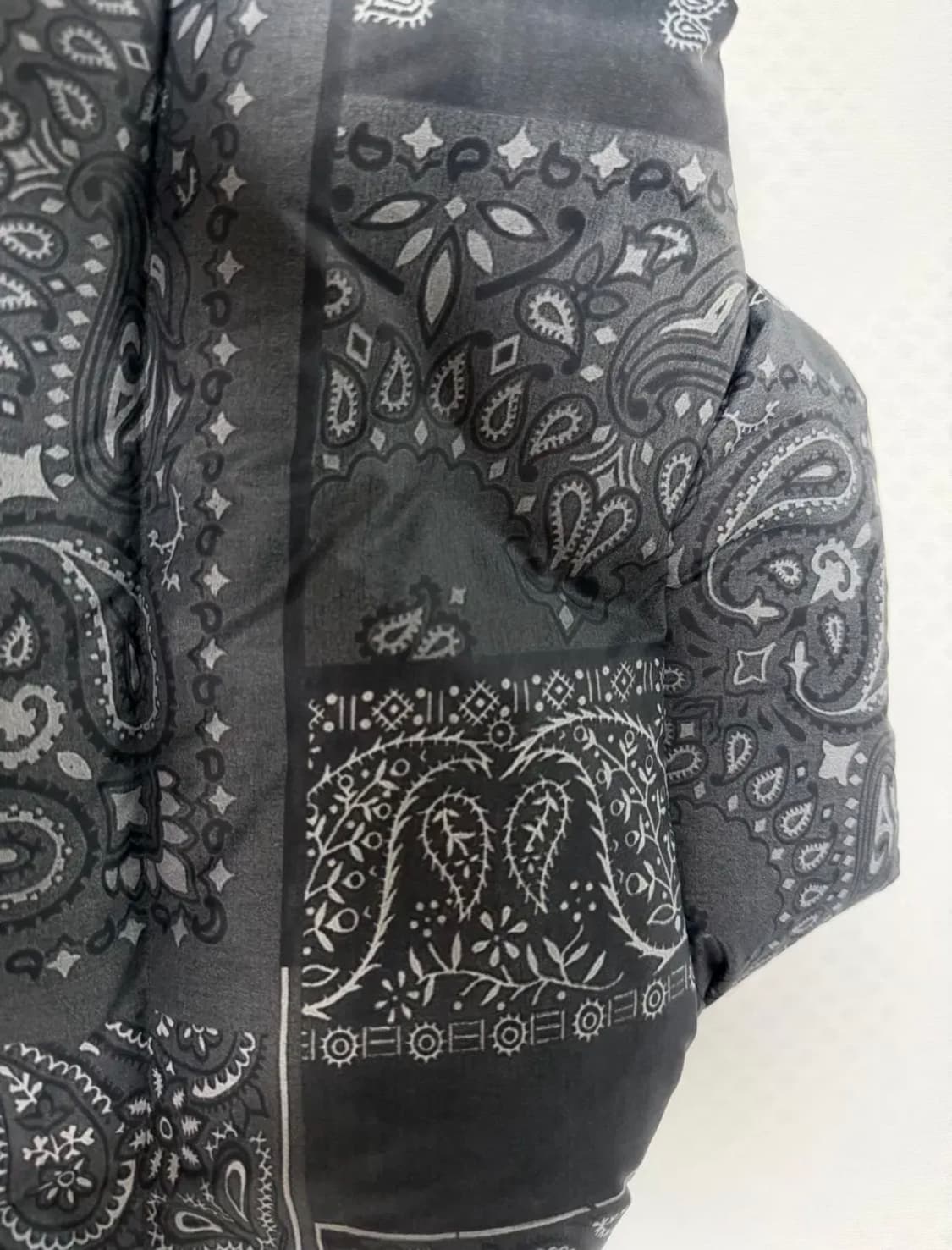 디스이즈네버댓 PERTEX T Down Jacket Bandana 블랙 상품이미지9