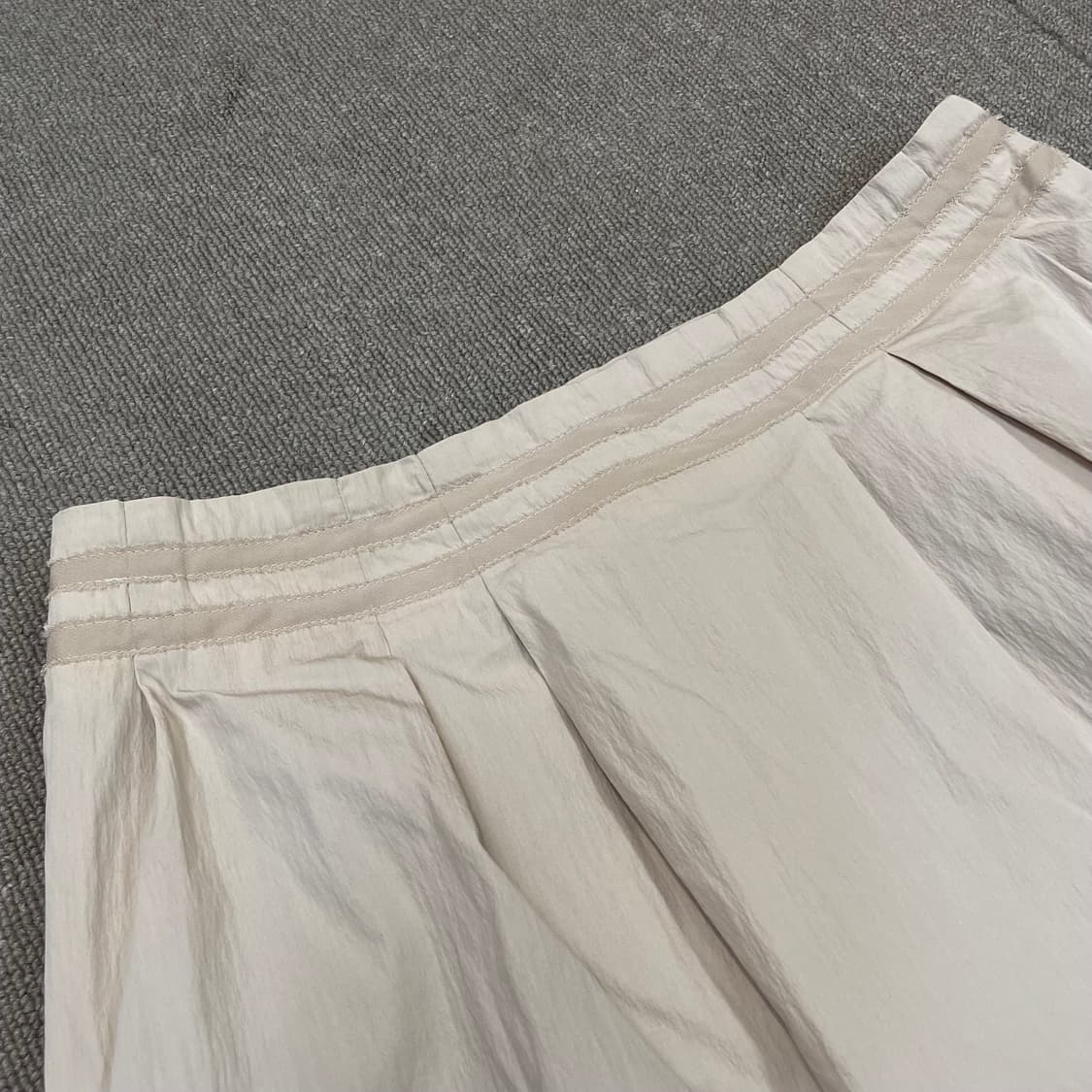 courreges 꾸레쥬 테이핑 미디 스커트  상품이미지2