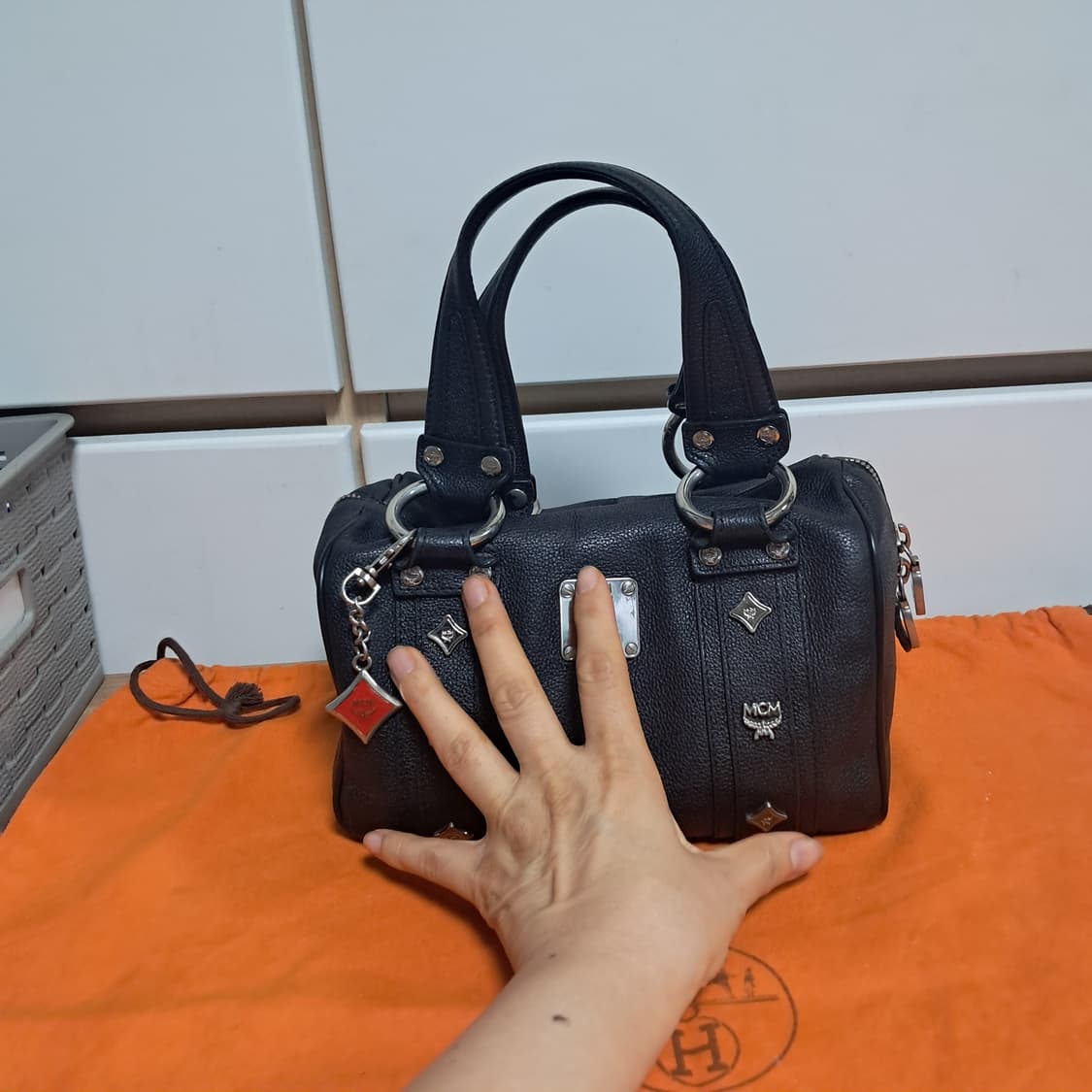 MCM 블랙 보스턴백 가방 토스트백 상품이미지2
