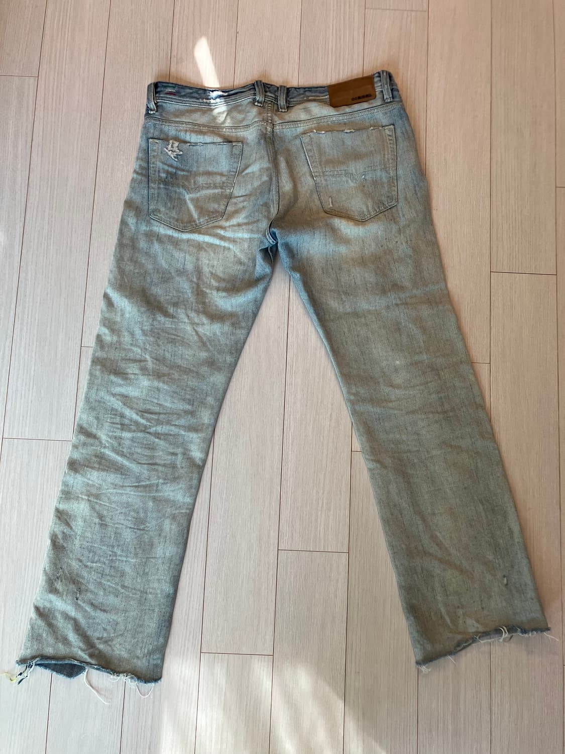 디젤 디스트로이드 바이커 진 32 상품이미지8