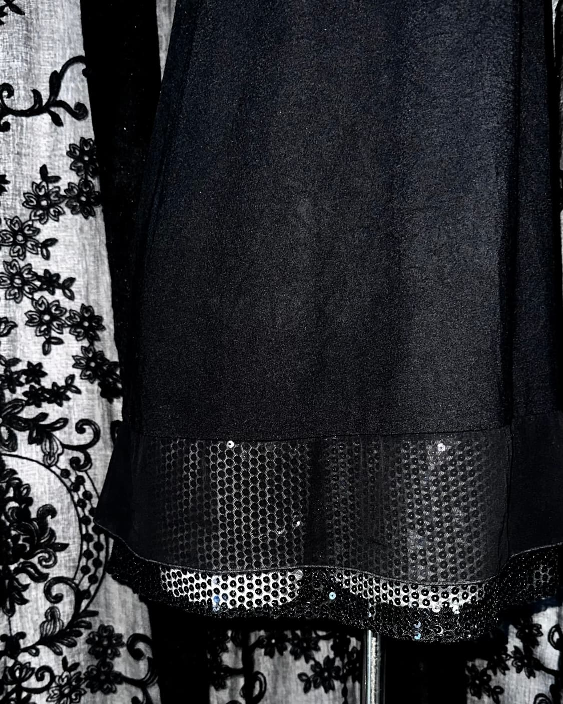 black sequin trim mini dress 상품이미지3