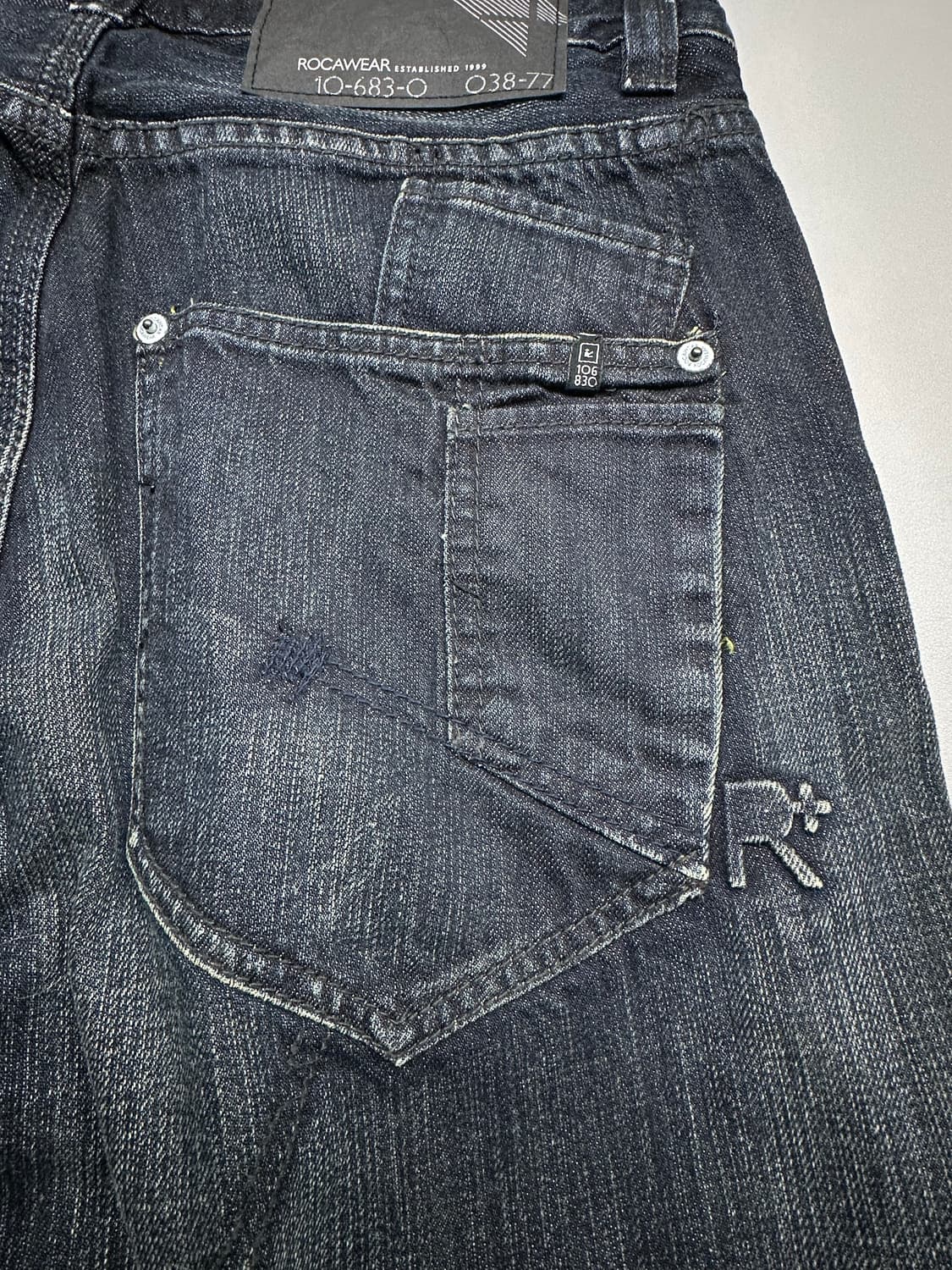 ROCAWEAR 프린팅 데미지 워싱진 상품이미지8