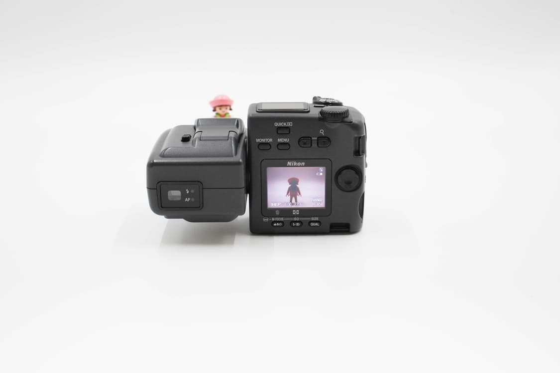 Nikon COOLPIX 995 (니콘 쿨픽스 995) 상품이미지3