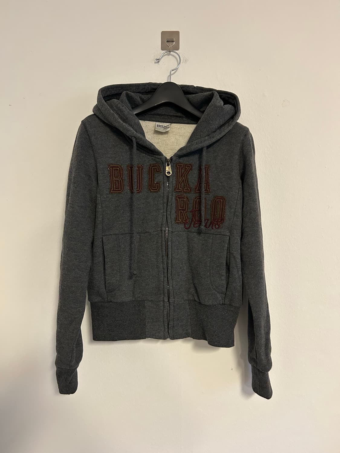 버커루 레터링 후드집업 상품이미지1