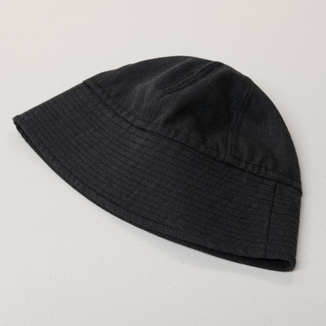 르메르 버킷햇 차콜 상품이미지1