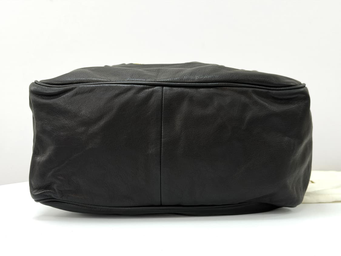 비비안웨스트우드 골드 플레이트 드로스트링 버킷백 상품이미지6