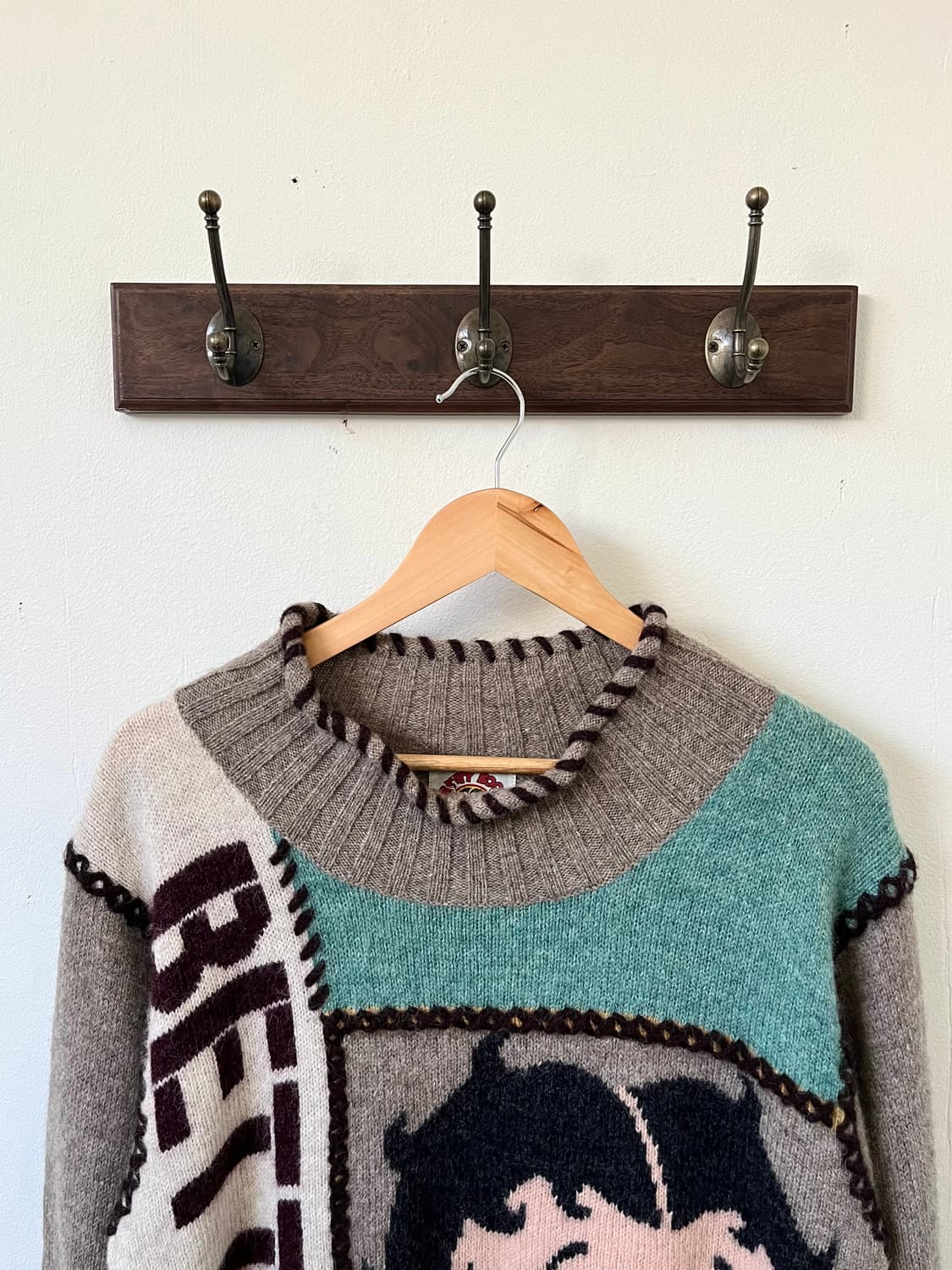 90‘s BETTY BOOP 오버 스웨터 상품이미지3