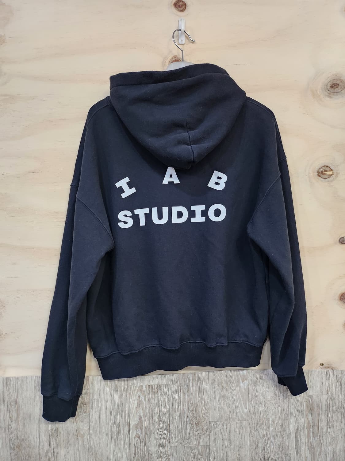 845) 아이앱스튜디오 IAB STUDIO 후드티 상품이미지2