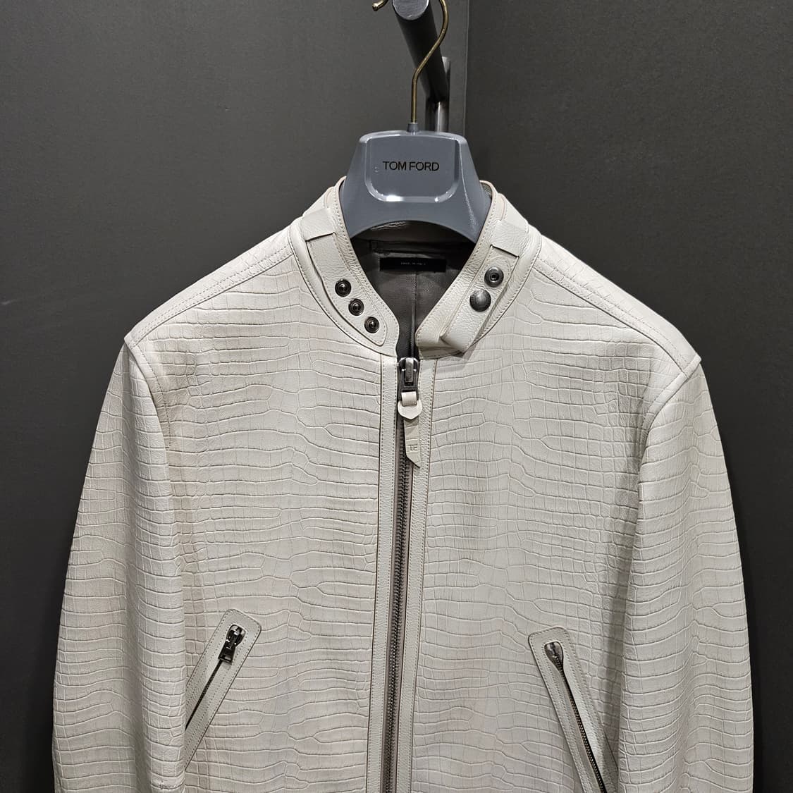 톰포드 크록이펙트 레더트리밍 가죽자켓 상품이미지2