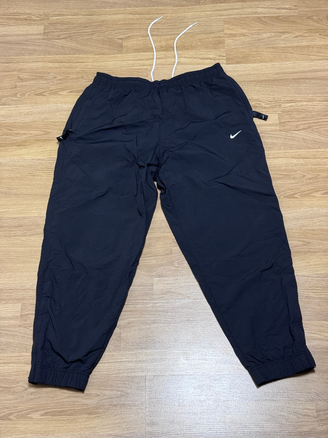 [L사이즈] 나이키NRG 솔로 스우시 우븐 트랙 팬츠 상품이미지1