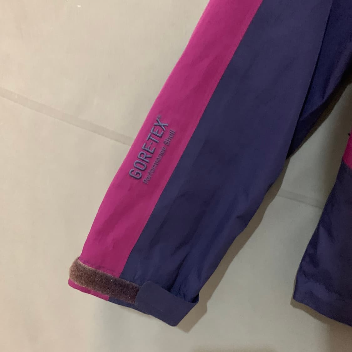 100 코오롱스포츠 여성 고어텍스 기능성 등산 바람막이 후드 자켓 상품이미지5