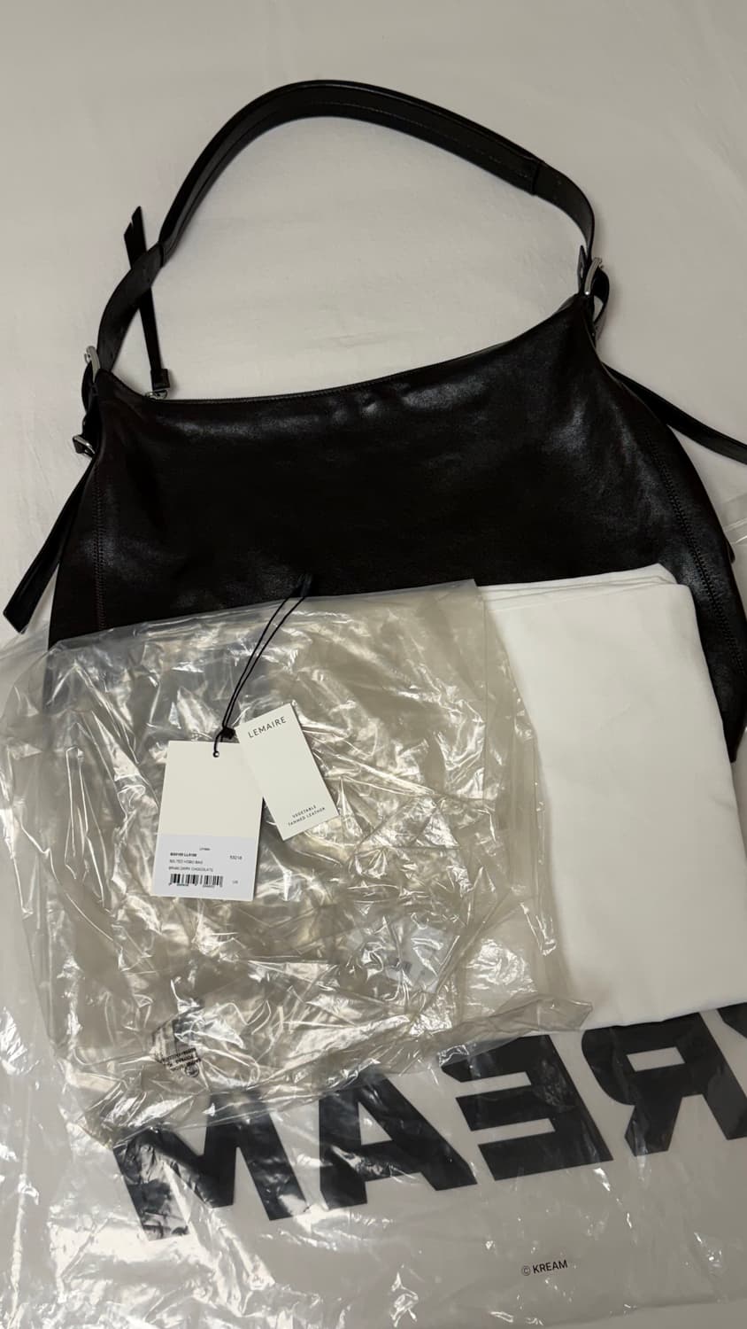 르메르 벨티드 호보백 다크초콜릿 상품이미지2