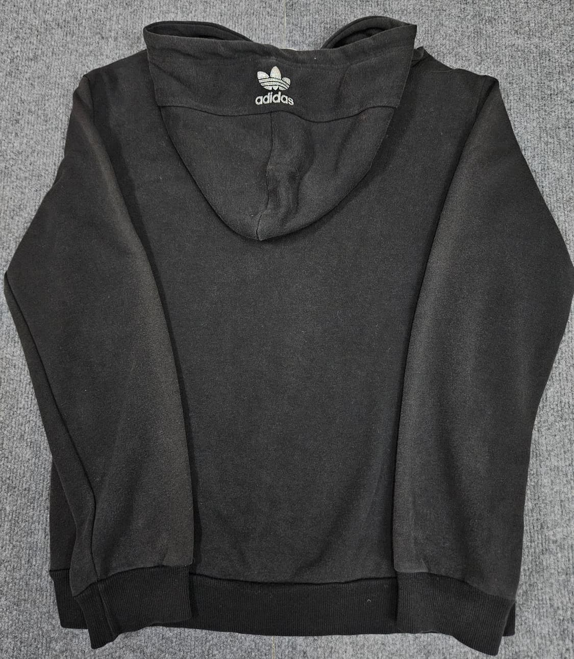 아디다스 올드스쿨 실버로고 오버핏 급처 상품이미지4