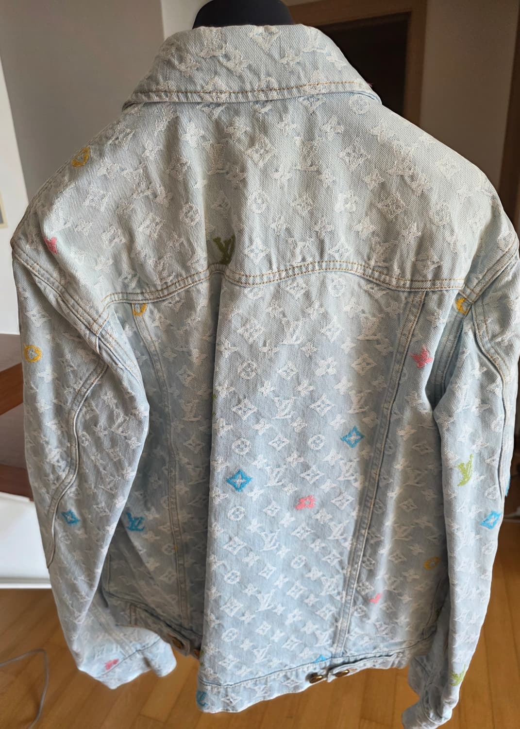 루이비통X 타일러 콜라보 데님자켓 46(새상품) 상품이미지5