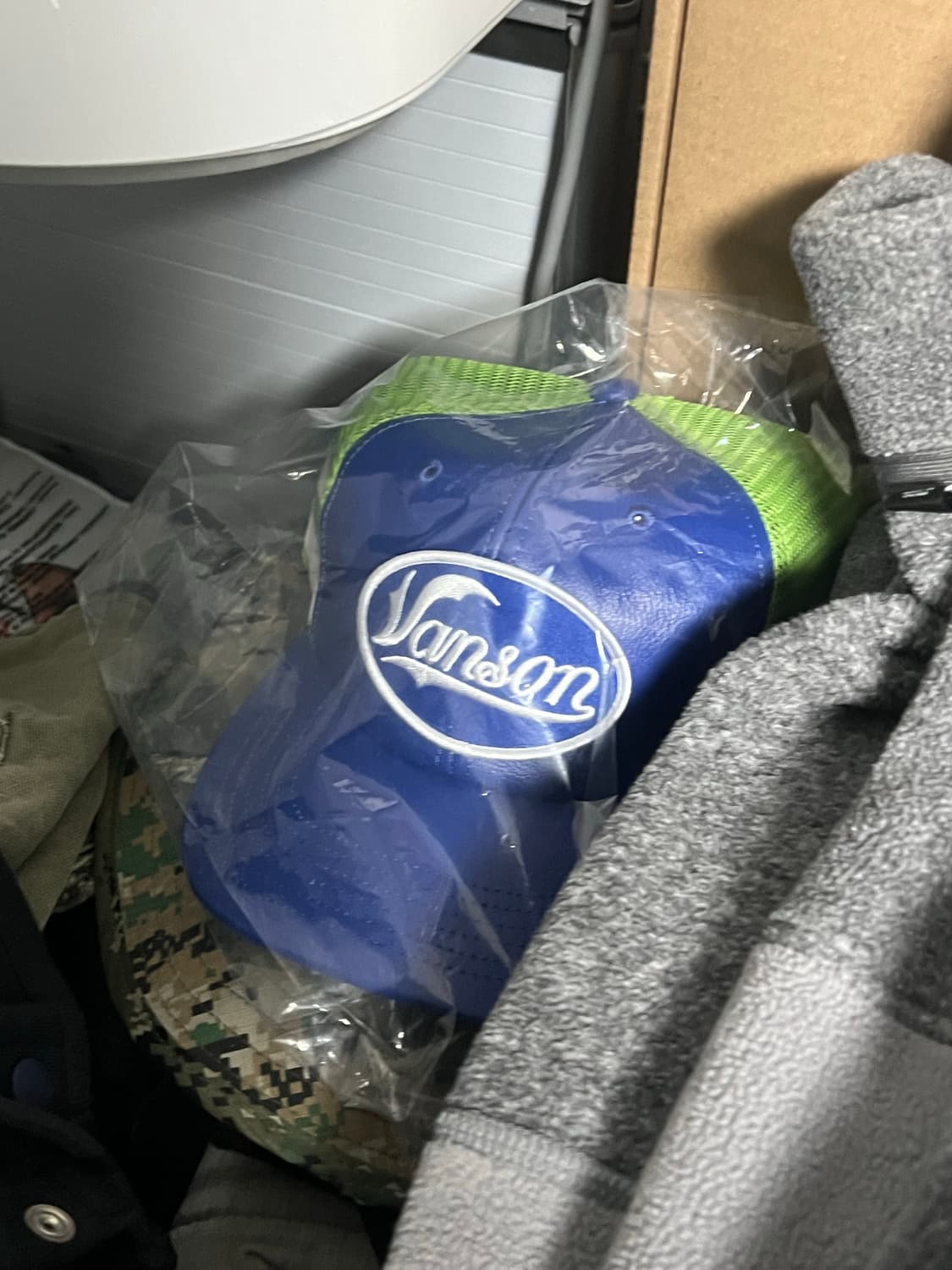 FREE) 슈프림 25FW 벤슨 레더스 메쉬 백 6 패널 로얄 상품이미지4