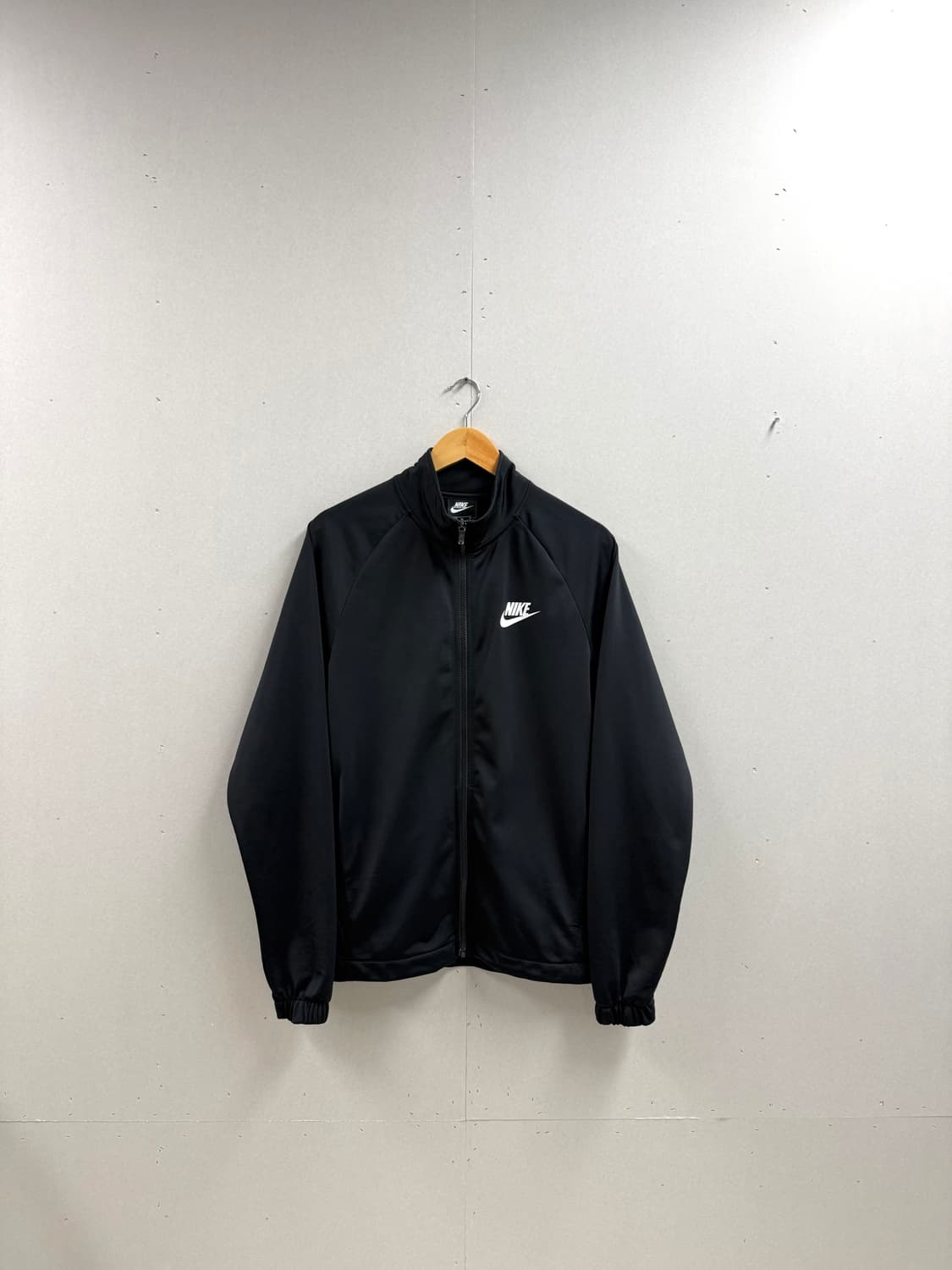 남성 95-100 / 나이키 트레이닝 져지 집업 블랙 상품이미지1