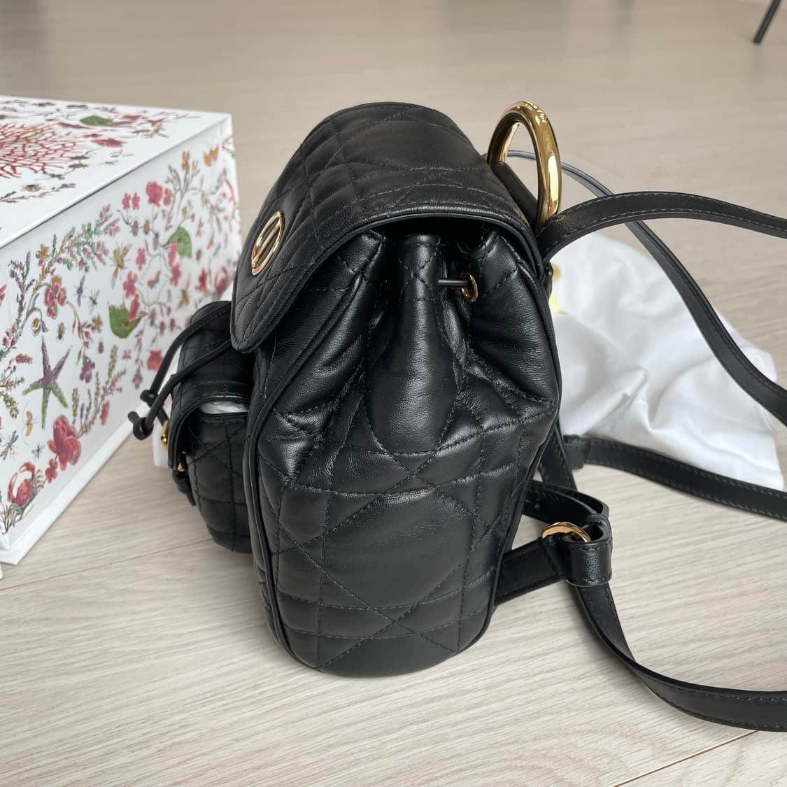 백화점 정품) 디올 카로 백팩 스몰 블랙 Dior Caro 카로백 상품이미지3