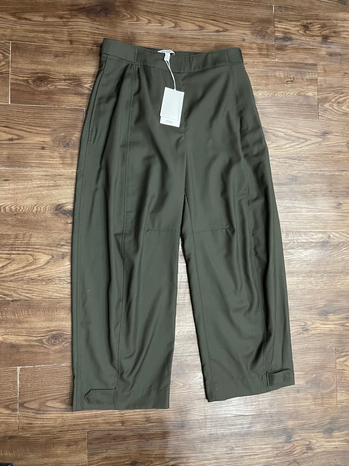 COS 울 배럴 레그 유틸리티 트라우저 카키 us12 상품이미지6