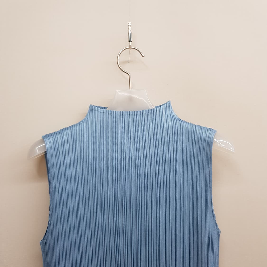 이세이미야케 플리츠 슬리브리스 블라우스 F사이즈 상품이미지2