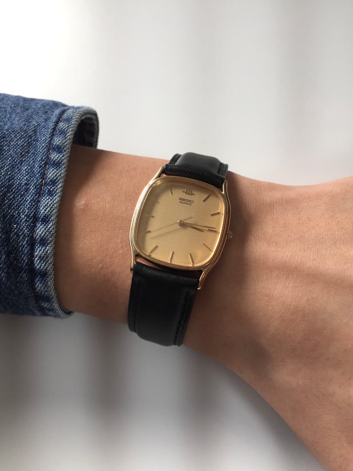 90s seiko gold 3d dial quartz 상품이미지3