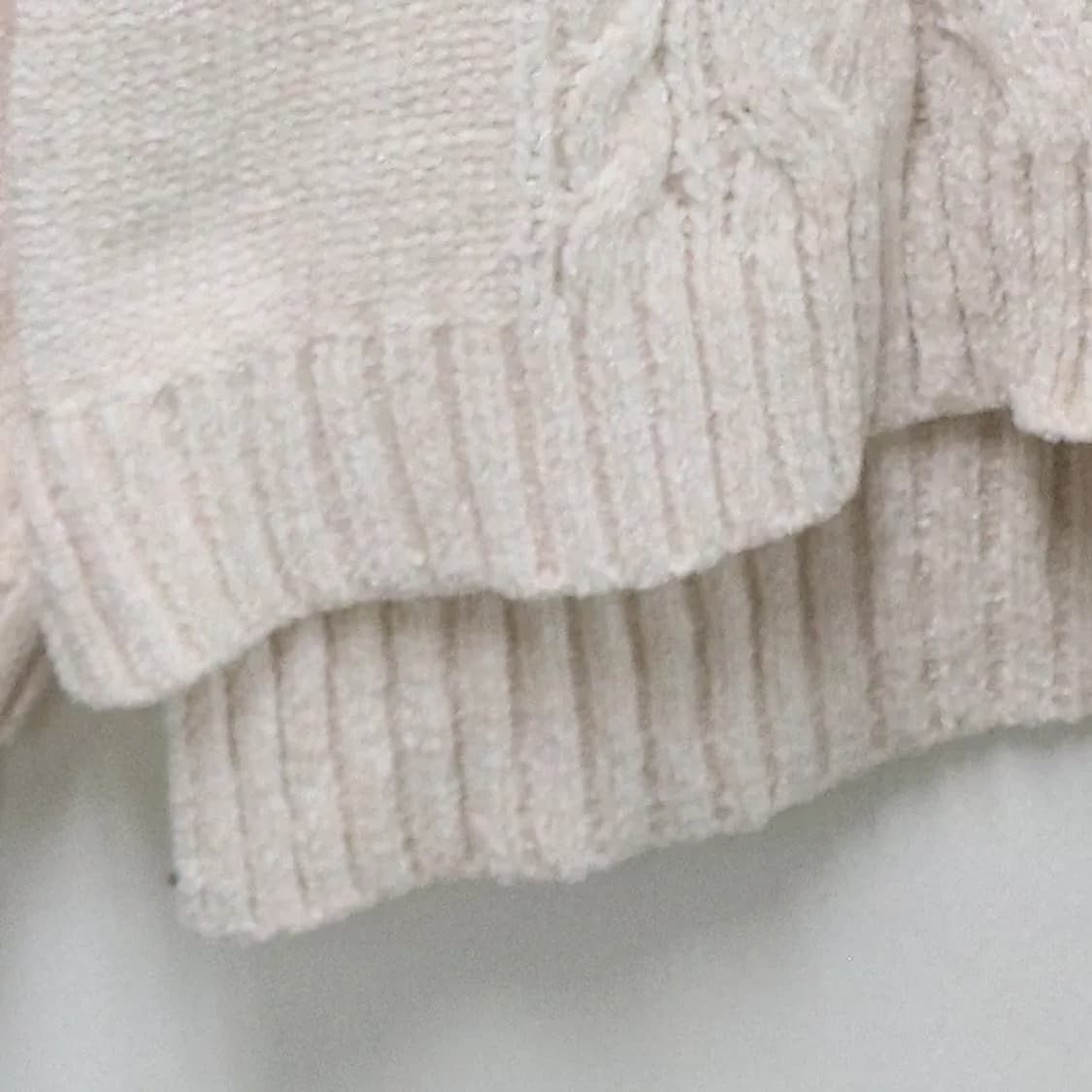 엑시즈팜 베이지 진주 터틀넥 니트 60753 상품이미지4