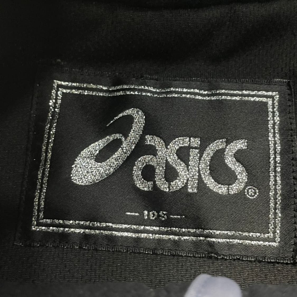 105 아식스 올드스쿨 자켓 상품이미지3