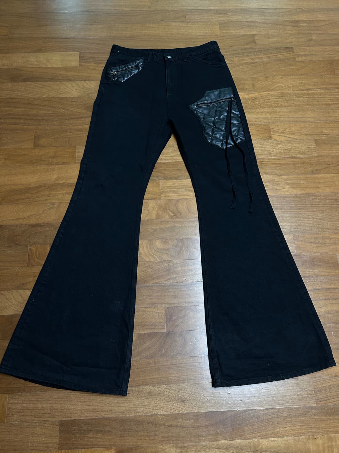 에모스탠스클럽 래더 패치 플레어진v2 3사이즈 상품이미지1