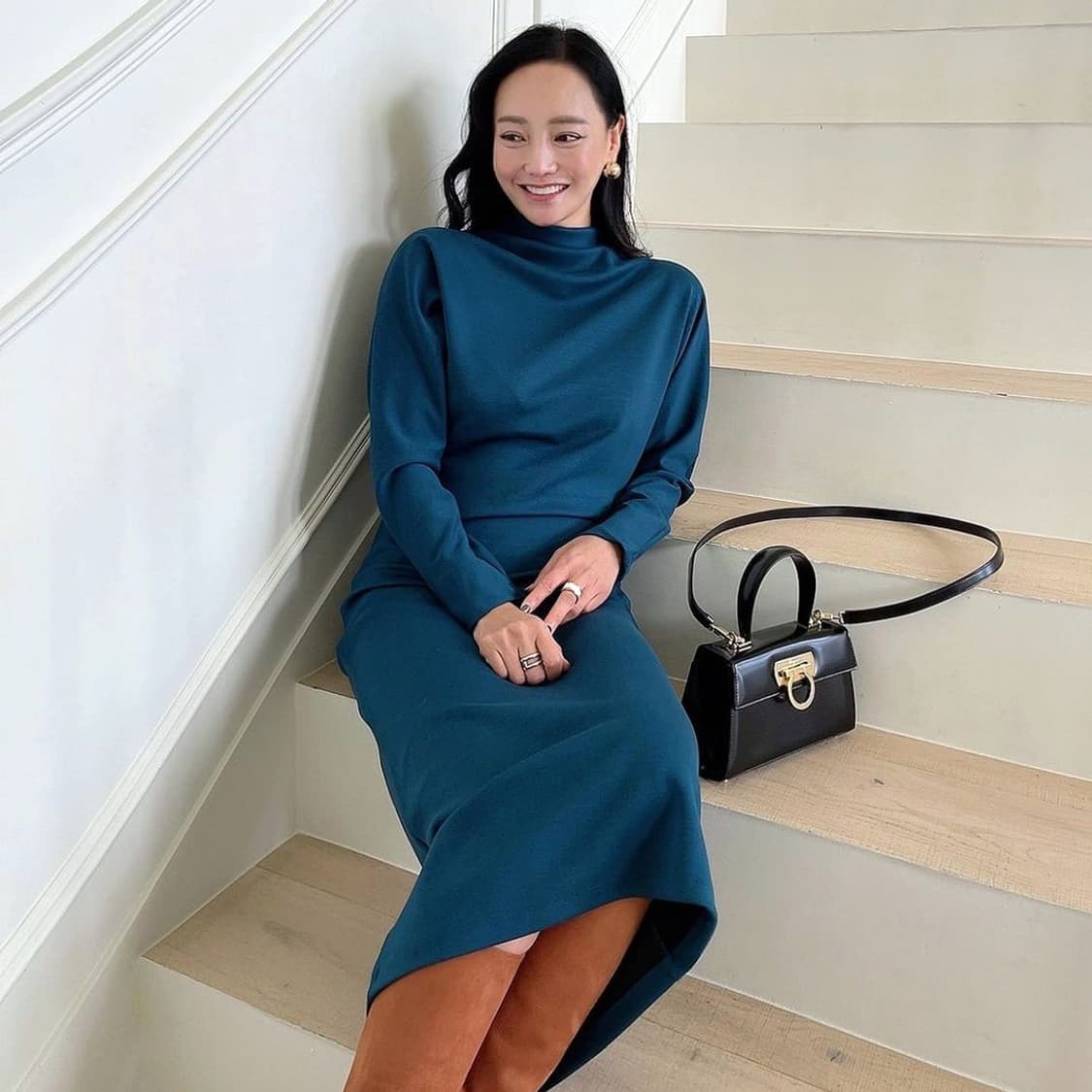 케이리(KAYLEE) 돌먼 모크넥원피스 55-66 새상품 상품이미지2