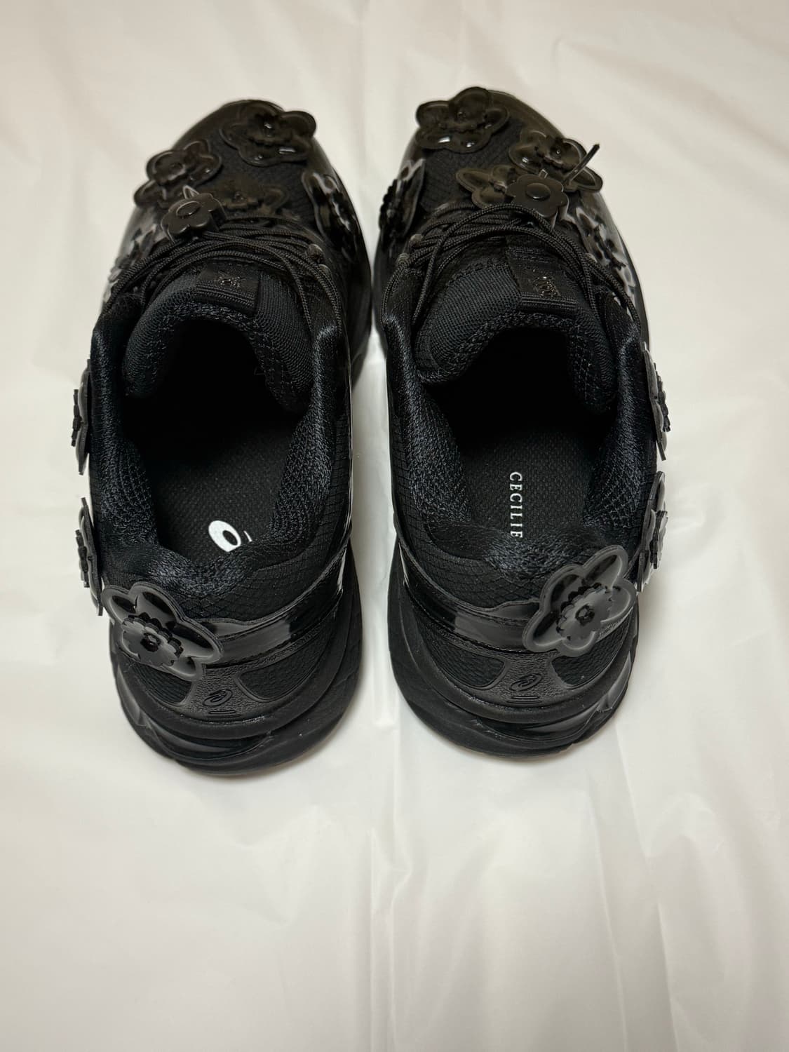 아식스x세실리아 반센 젤 터레인 블랙 235 새 상품 상품이미지5