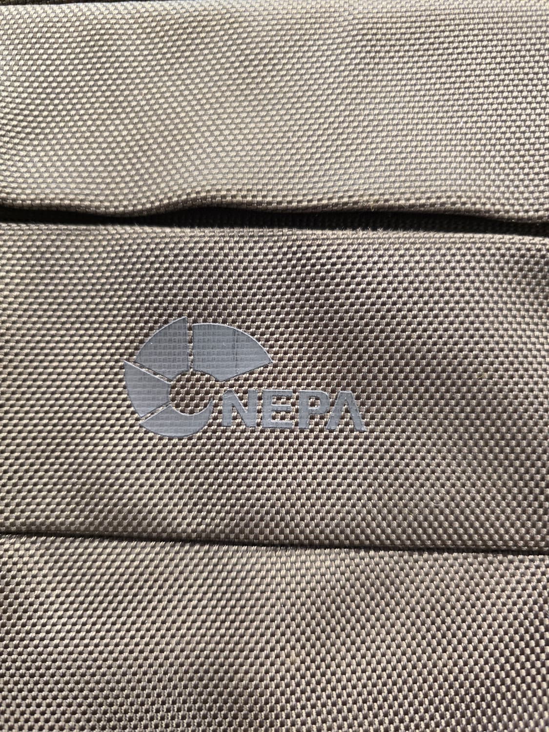 네파 카키색 백팩 상품이미지6