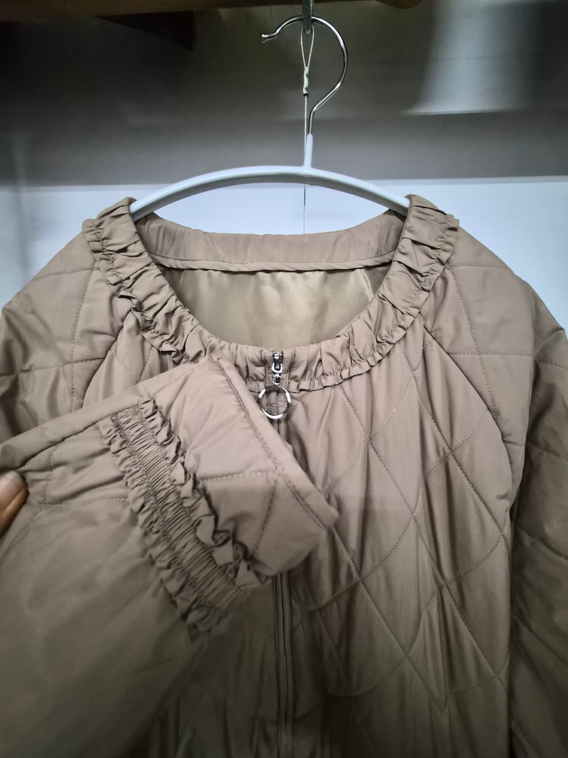 안지크 퀼팅 집업점퍼 상품이미지4