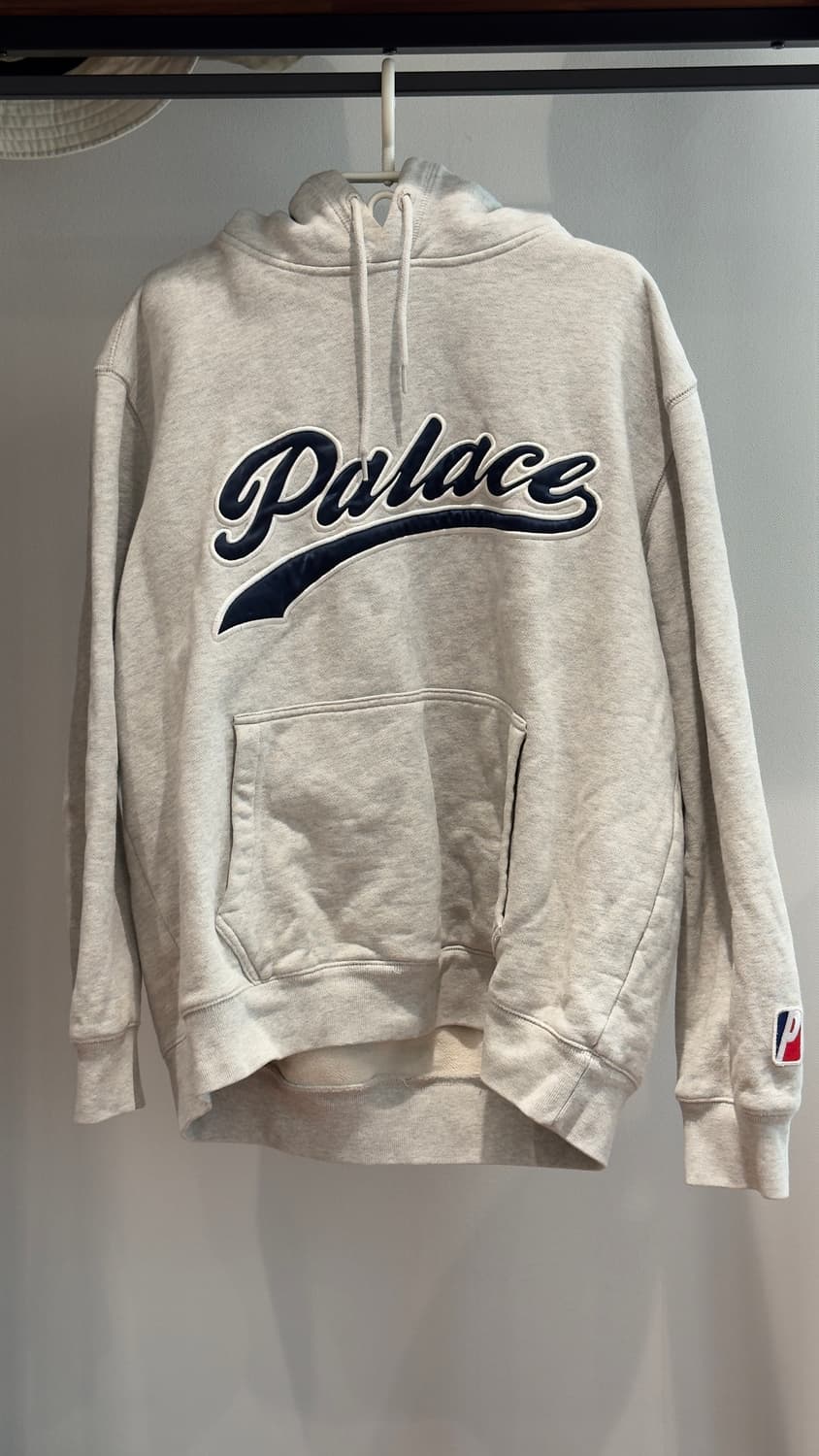 팔라스 후드티 상품이미지1