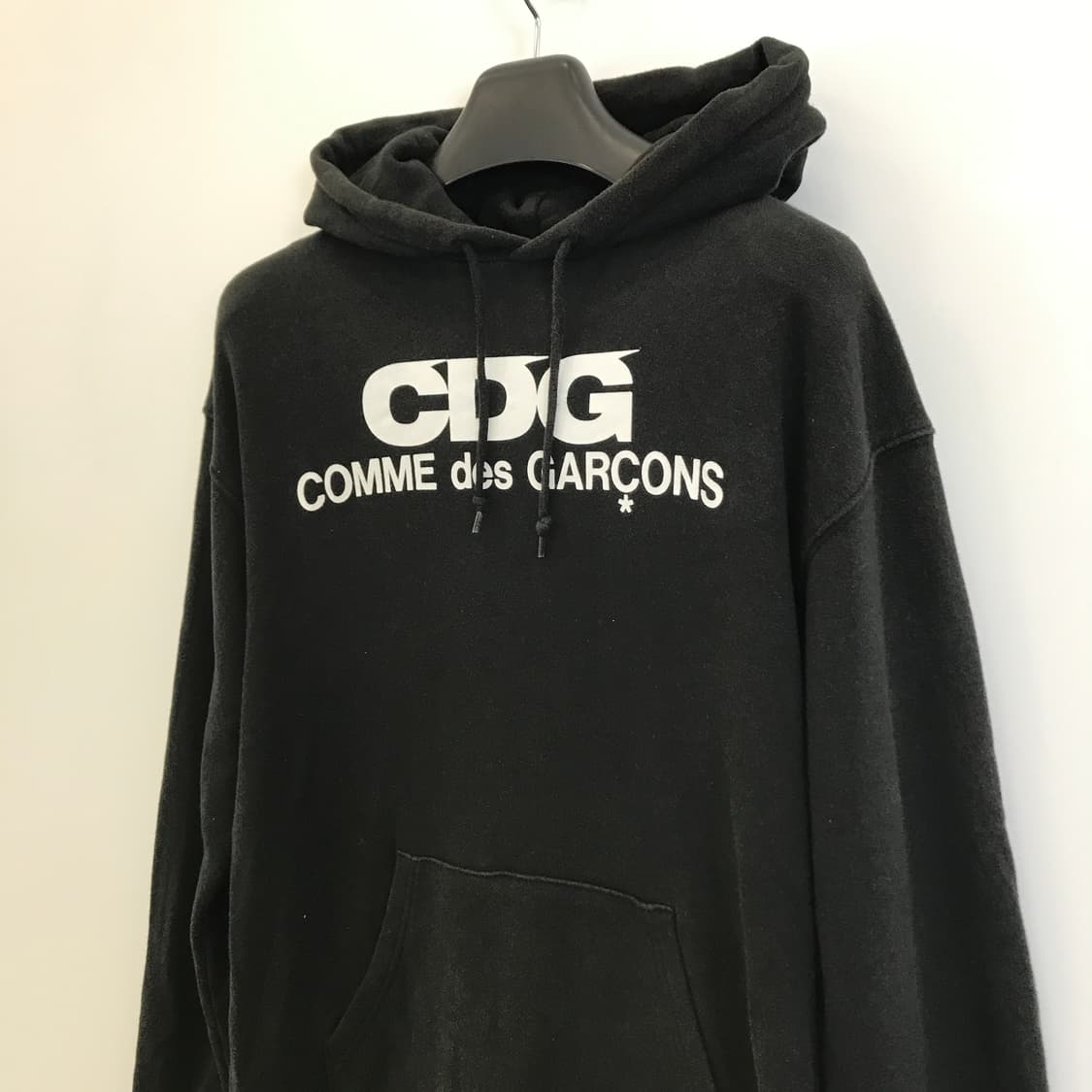 꼼데가르송 CDG로고 후드티셔츠 블랙 [XL] 상품이미지2