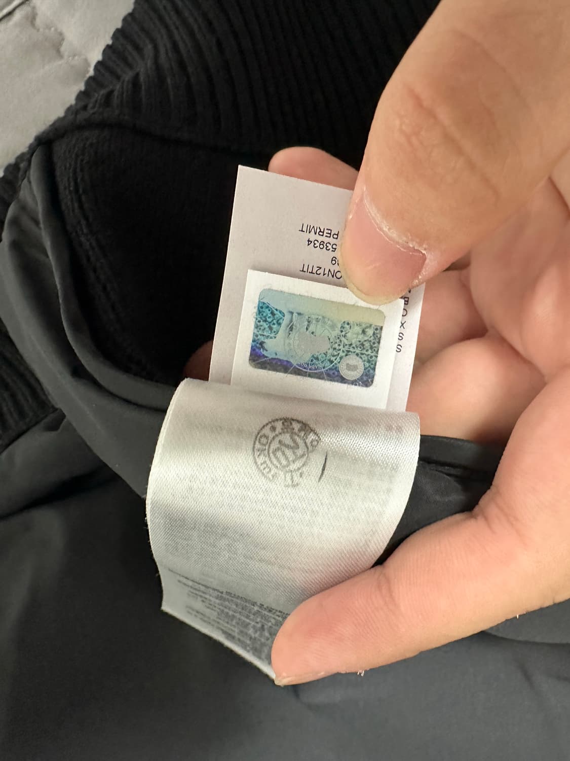 캐나다구스 니트패딩 새상품급 상품이미지3