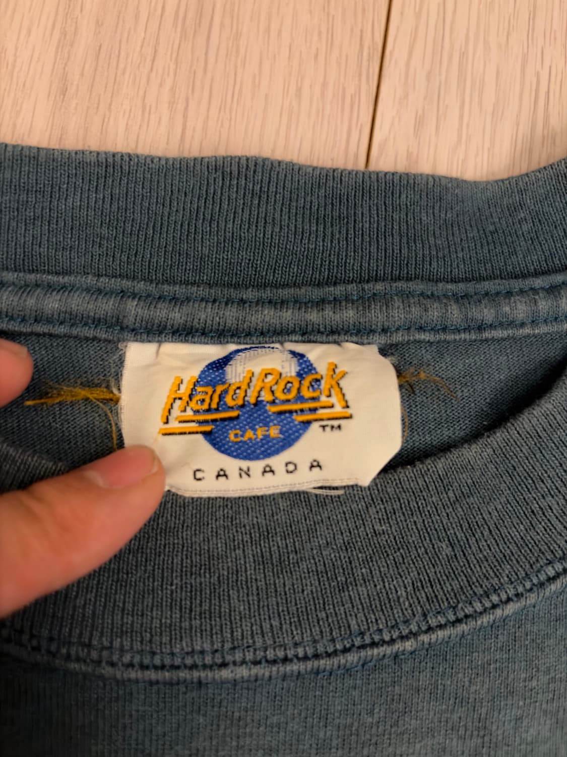 하드락 카페 몬트리올 자수 티셔츠 상품이미지3